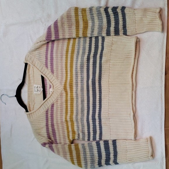 Hippie Rose striped v neck sweater - Picture 2 of 3